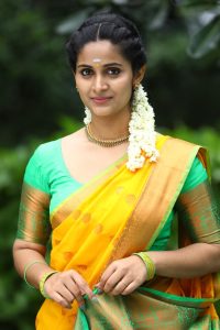 “உணர்வுப்பூர்வமான அதேசமயம் அழகான ரொமான்ஸ் படம்தான் ‘பிரேக்ஃபாஸ்ட்'”- நடிகை ரோஸ்மின்!